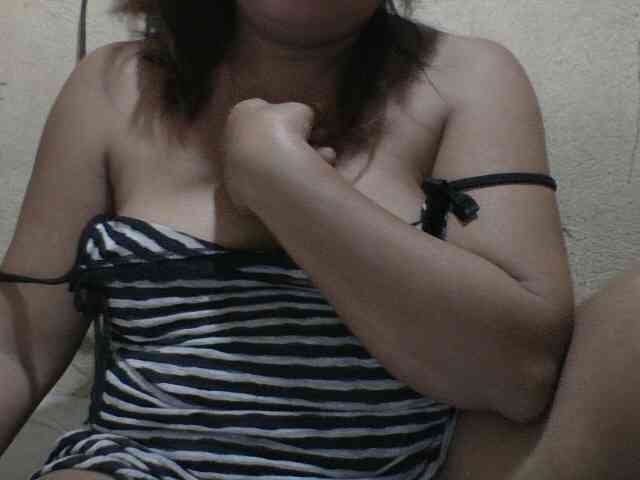 PinayAnna webcam