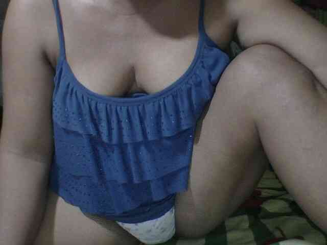 PinayAnna webcam
