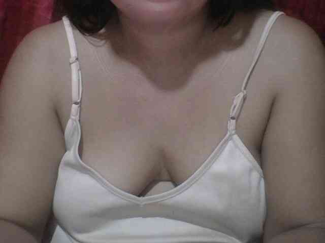 PinayAnna webcam