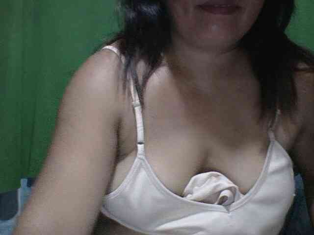 PinayAnna webcam