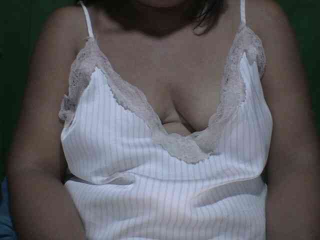 PinayAnna webcam