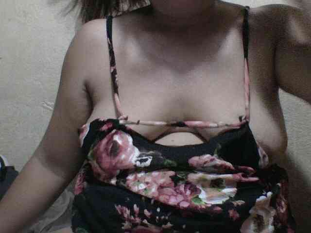 PinayAnna webcam
