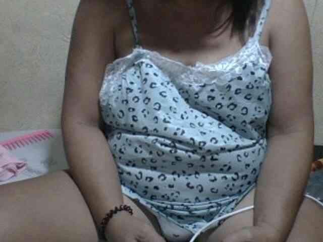PinayAnna webcam
