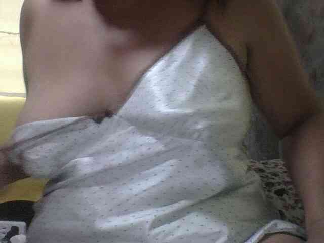 PinayAnna webcam