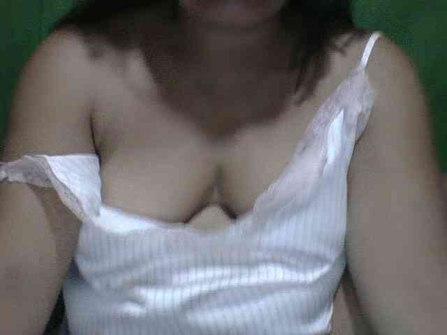 PinayAnna webcam