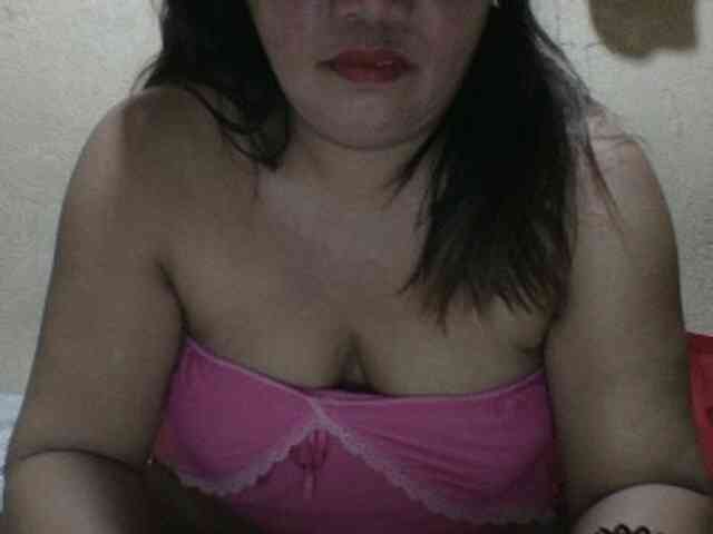 PinayAnna webcam