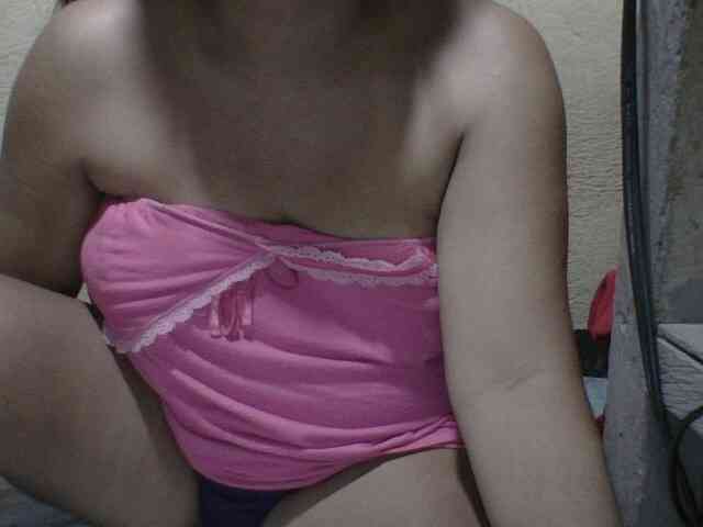 PinayAnna webcam