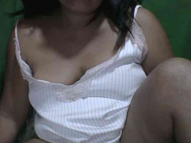 PinayAnna webcam