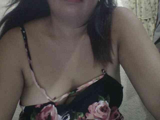 PinayAnna webcam