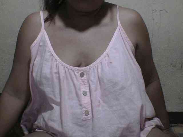 PinayAnna webcam