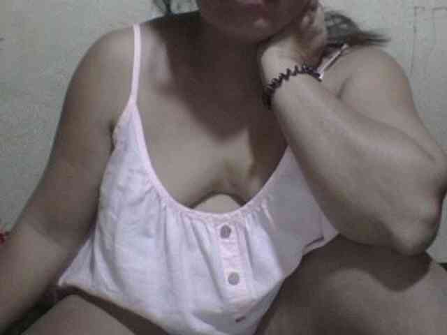 PinayAnna webcam