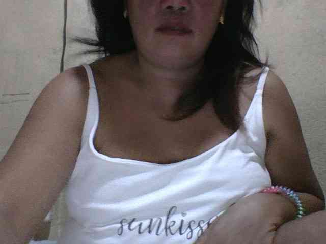 PinayAnna webcam