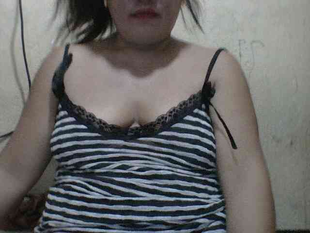 PinayAnna webcam