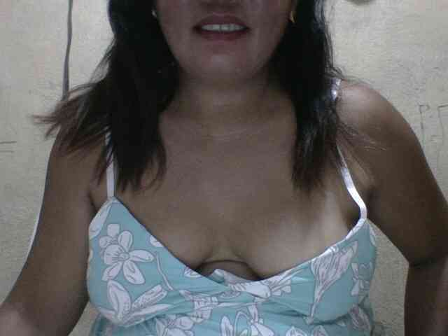 PinayAnna webcam