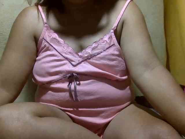 PinayAnna webcam