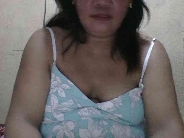 PinayAnna webcam