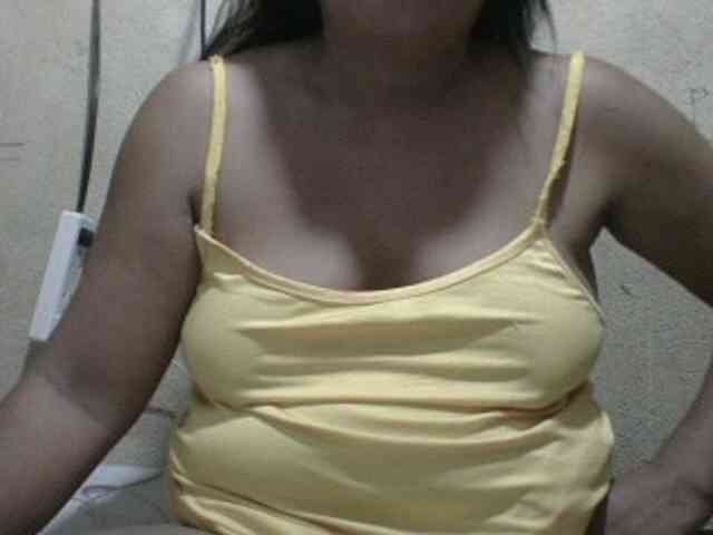 PinayAnna webcam