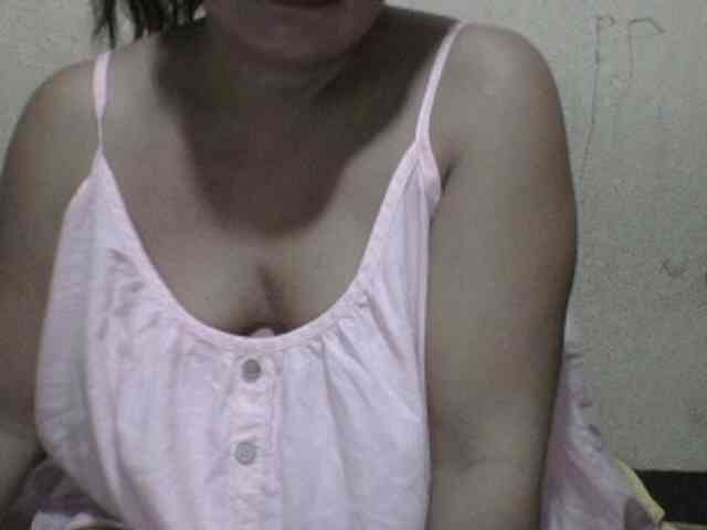 PinayAnna webcam
