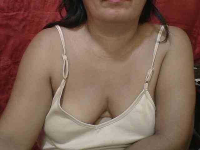 PinayAnna webcam