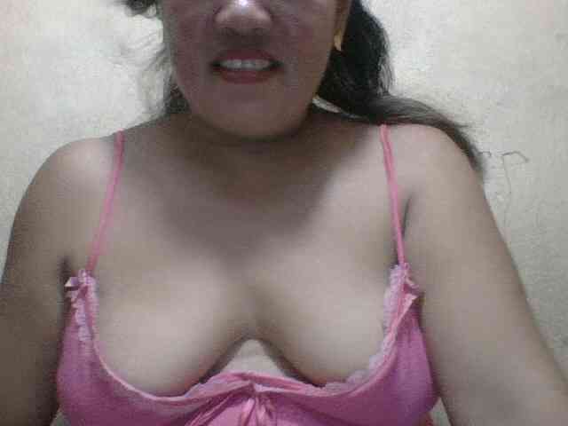 PinayAnna webcam
