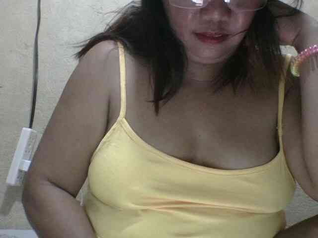 PinayAnna webcam