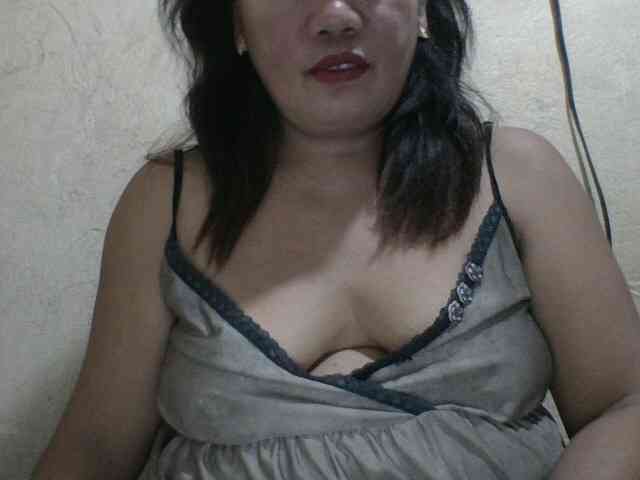 PinayAnna webcam