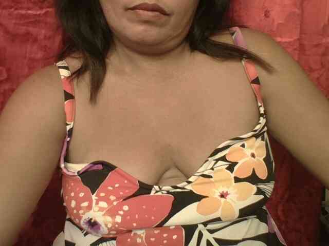 PinayAnna webcam