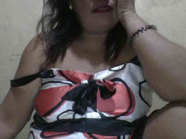 PinayAnna webcam