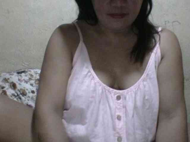 PinayAnna webcam