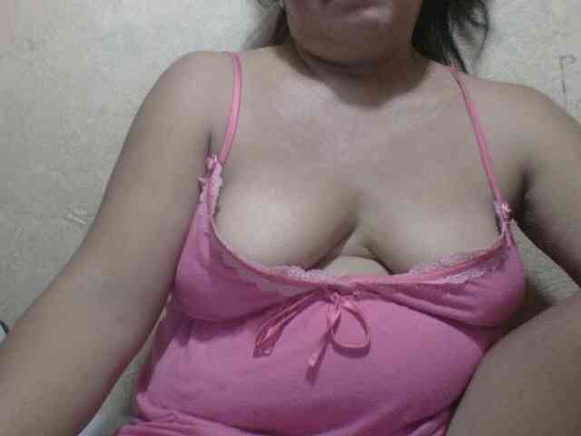 PinayAnna webcam