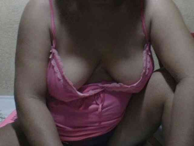 PinayAnna webcam