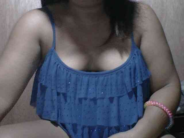 PinayAnna webcam