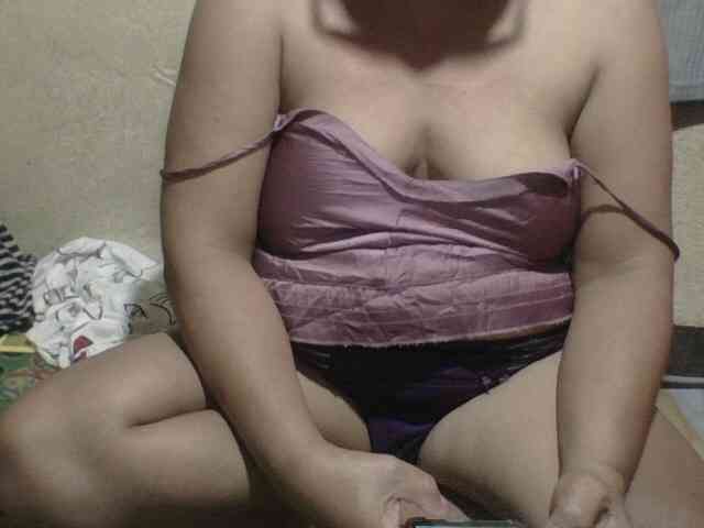 PinayAnna webcam