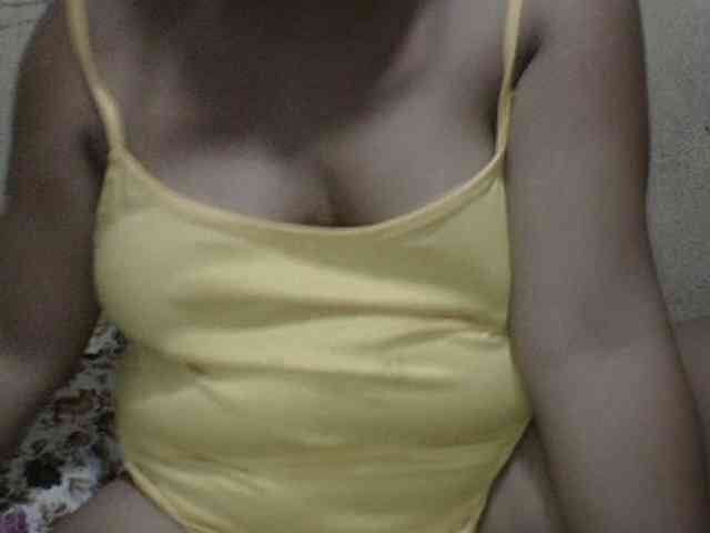 PinayAnna webcam