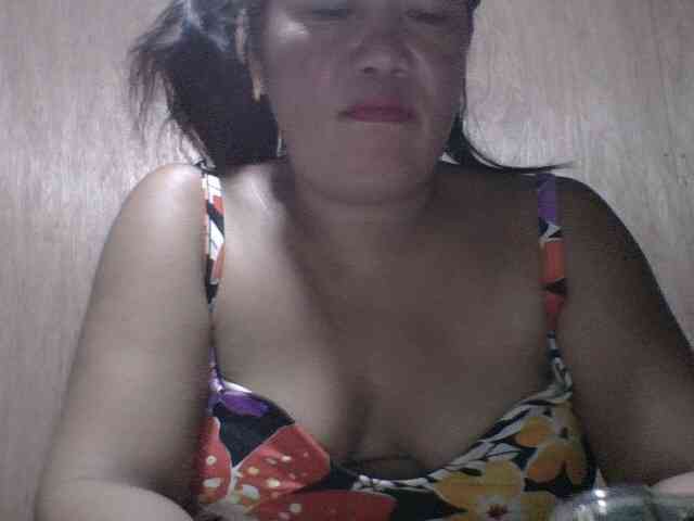 PinayAnna webcam