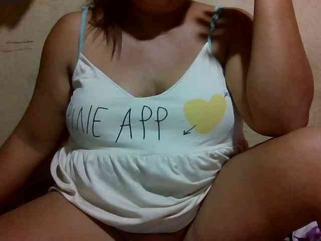 PinayAnna webcam