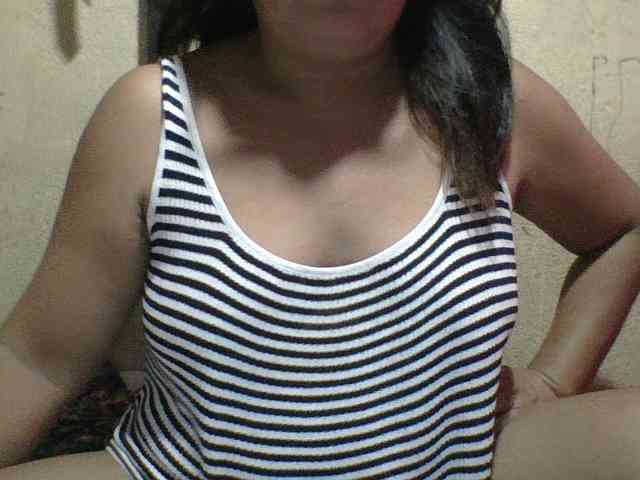 PinayAnna webcam