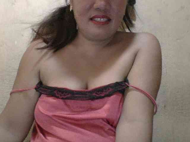PinayAnna webcam