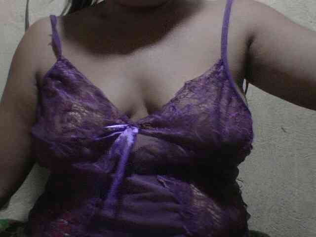 PinayAnna webcam