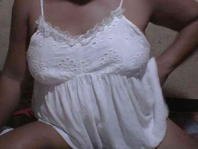PinayAnna webcam