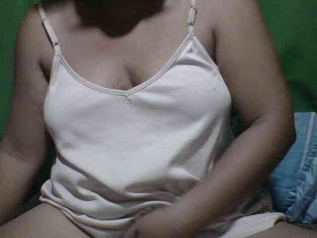 PinayAnna webcam