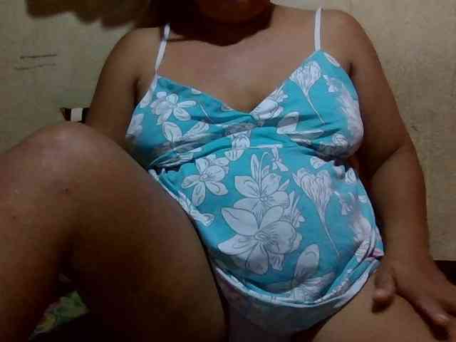 PinayAnna webcam