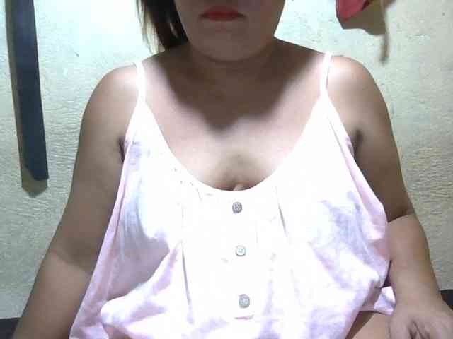 PinayAnna webcam