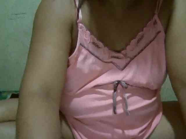 PinayAnna webcam