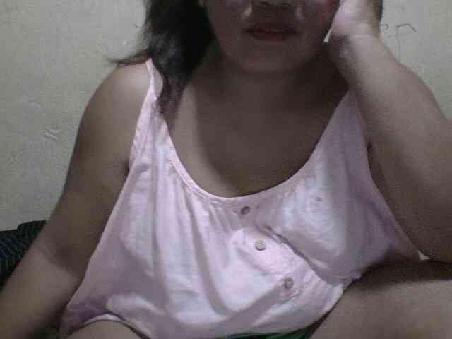 PinayAnna webcam