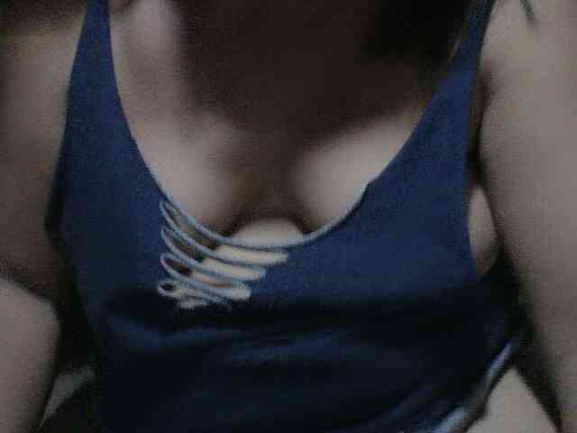 PinayAnna webcam