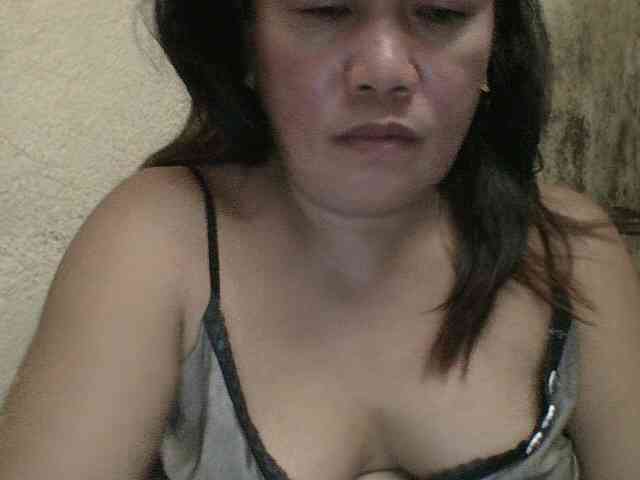 PinayAnna webcam