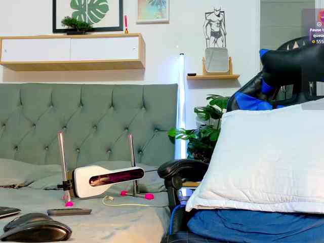 RyanBoness Sex Cam Show