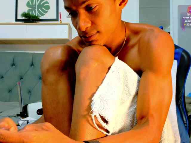 RyanBoness Sex Cam Show