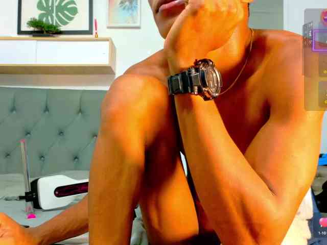 RyanBoness Sex Cam Show